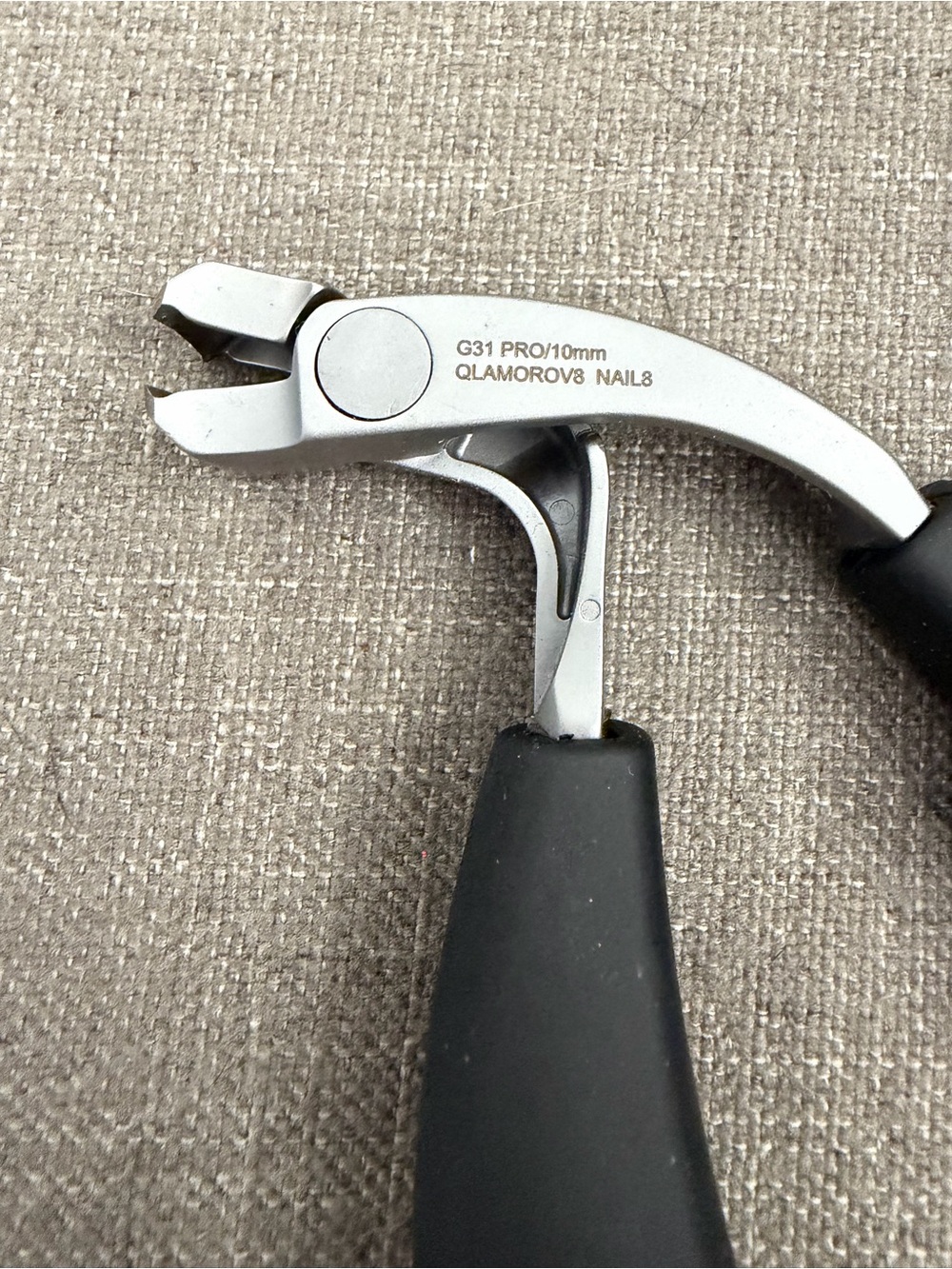 Qlamorovs Nails G31 Pro 10mm Professional Acrylic Nail Tip Cutter
